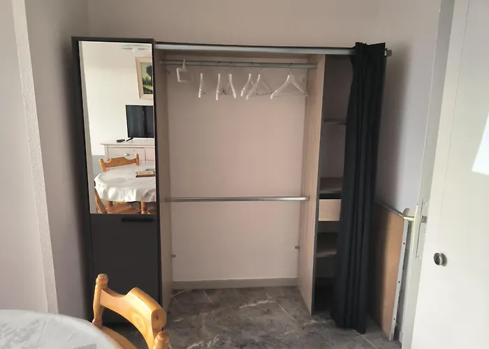 아파트 Charmant Studio